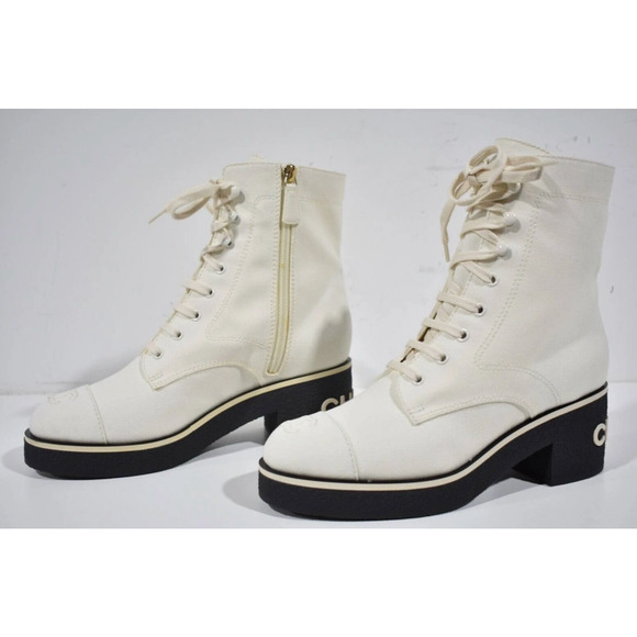 Chanel 21C White Fabric CC Logo Combat Lace Up Tie Ankle Moto Short Heel Boot 39 - Picture 9 of 12